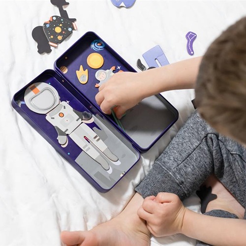 mieredu astronout1 (1) MierEdu Magnetische Puzzeldoos Ruimtevaarders/ Astronaut – Creatief & Educatief Speelplezier voor Onderweg