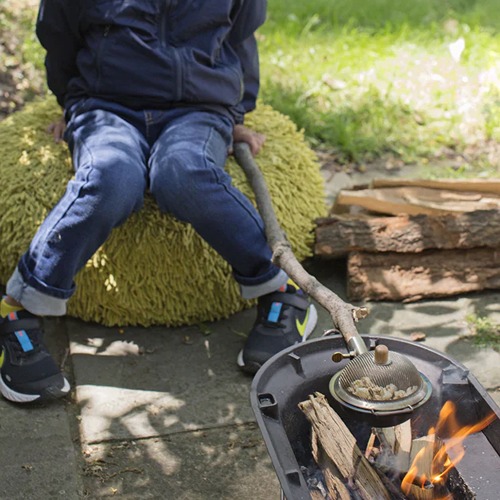 Huckleberry Popcorn Maker – Pof zelf verse popcorn boven een kampvuur