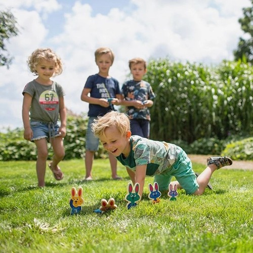 Kinderen spelen Balwerpen Bunnies werpspel met zachte pittenzakjes
