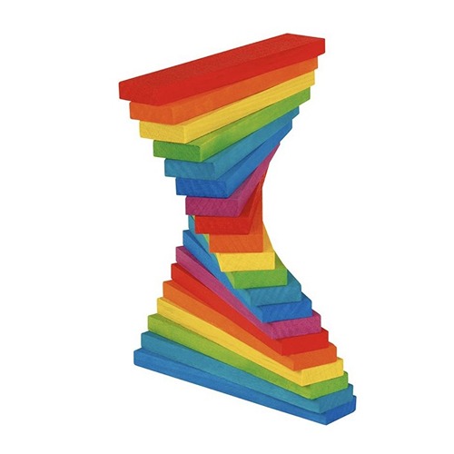 Educatief houten speelgoed van Goki dat motoriek en fantasie stimuleert