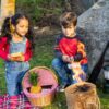 Kinderen maken tosti's met tostiijzer van Huckleberry